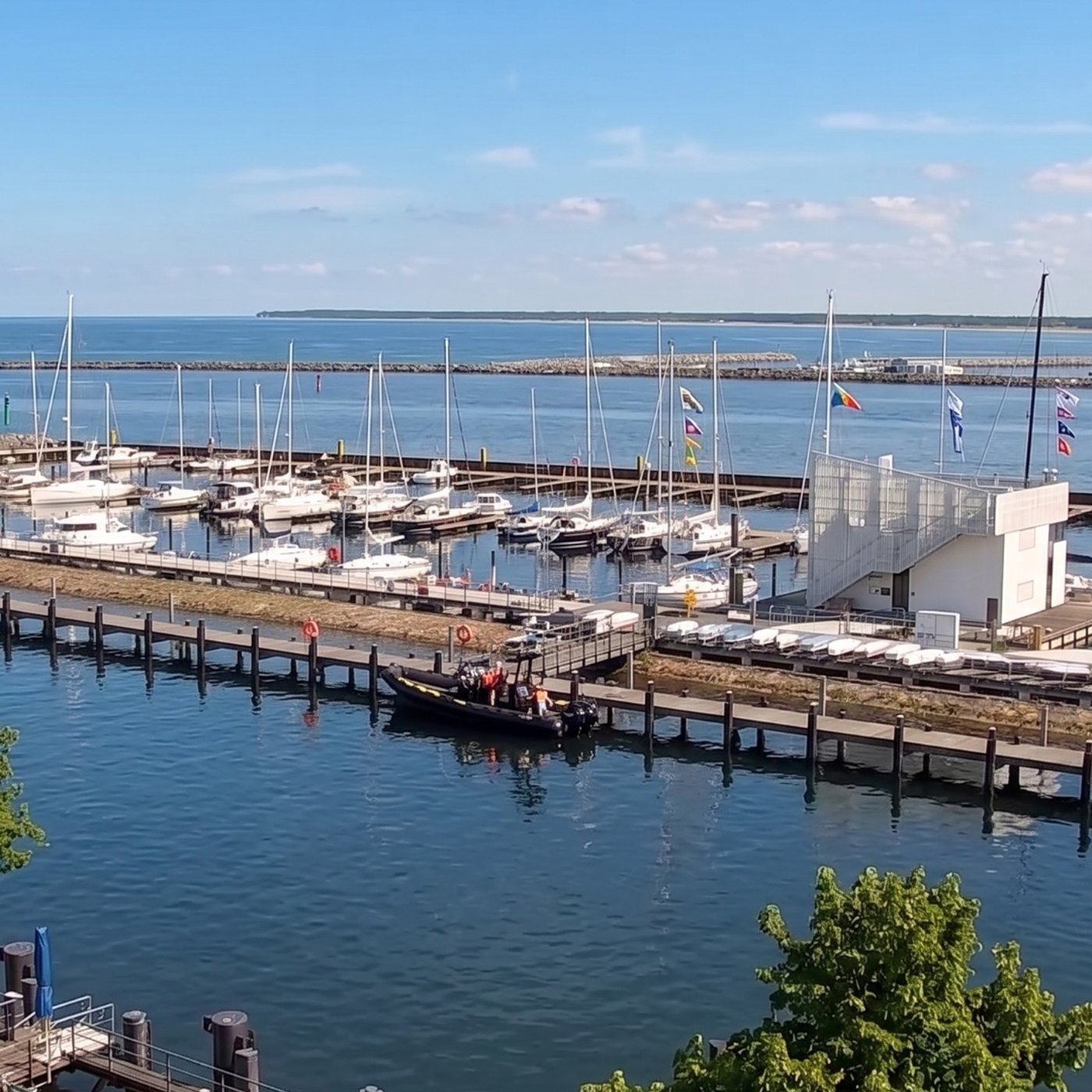 Warnemünde – Webcam mit Leuchtturm & Hafeneinfahrt
